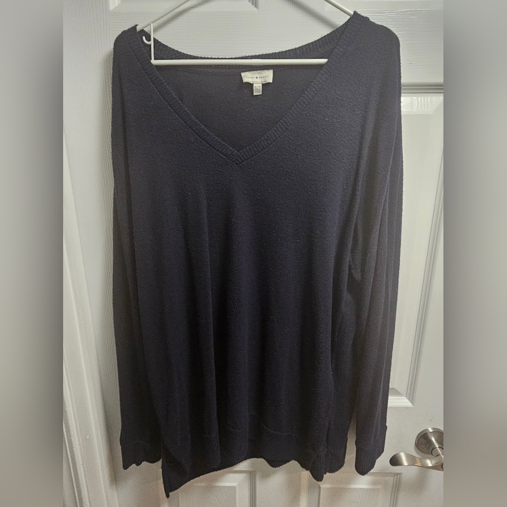 Lucky Brand women’s sweater V-Neck High- Low pullover in Color Blue size XL